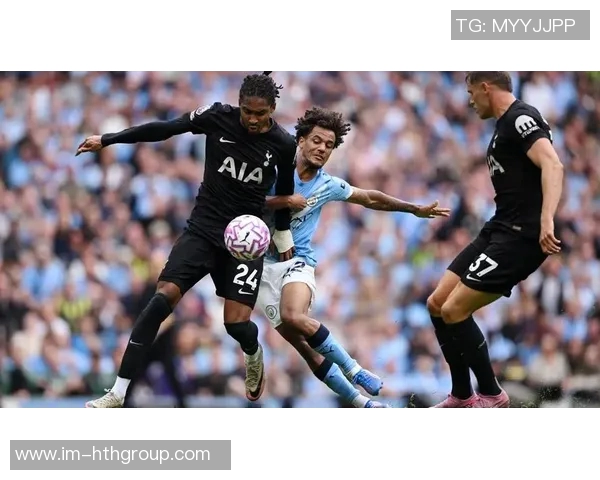 弗兰克强调热刺需全力以赴提升阵容以应对当前挑战