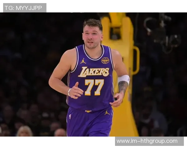 帕森斯分析东契奇单核战术湖人难以通过交易实现质变 帕森斯分析东契奇单核战术湖人难以通过交易实现质变